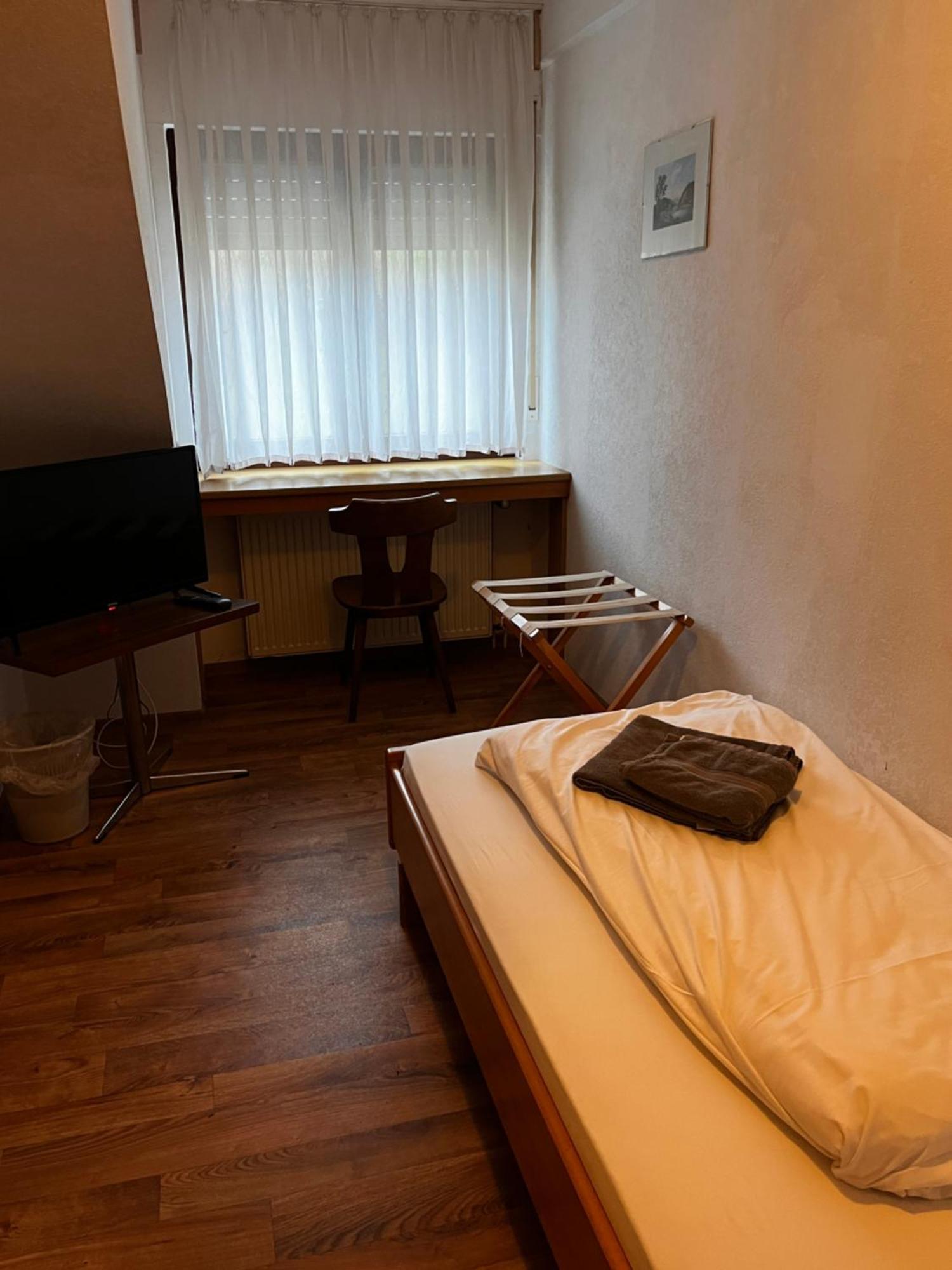Hotel Zur Post Limburg Bad Camberg Hunfelden Exterior photo