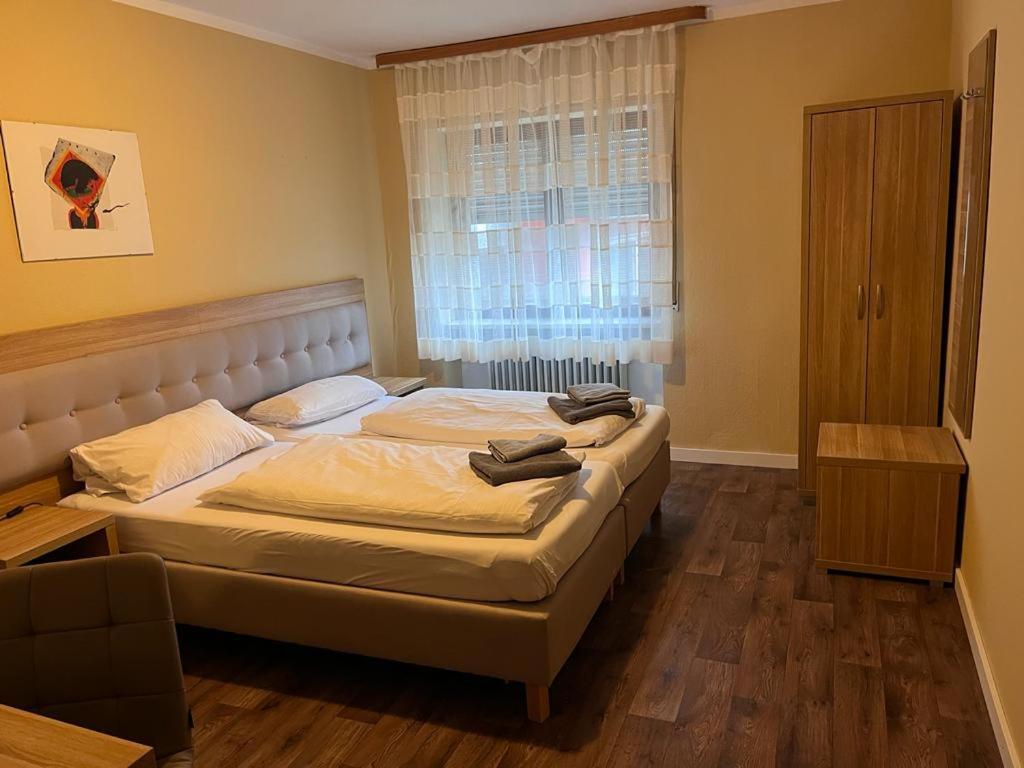 Hotel Zur Post Limburg Bad Camberg Hunfelden Exterior photo
